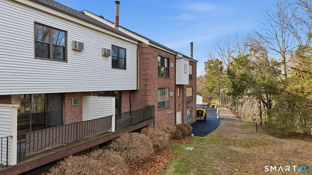 $249,900 | 135 Wellington Drive, Unit 135, Farmington, CT 06032