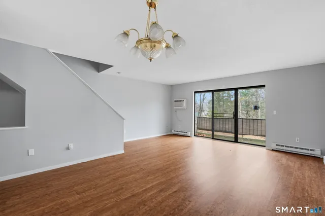 $249,900 | 135 Wellington Drive, Unit 135, Farmington, CT 06032