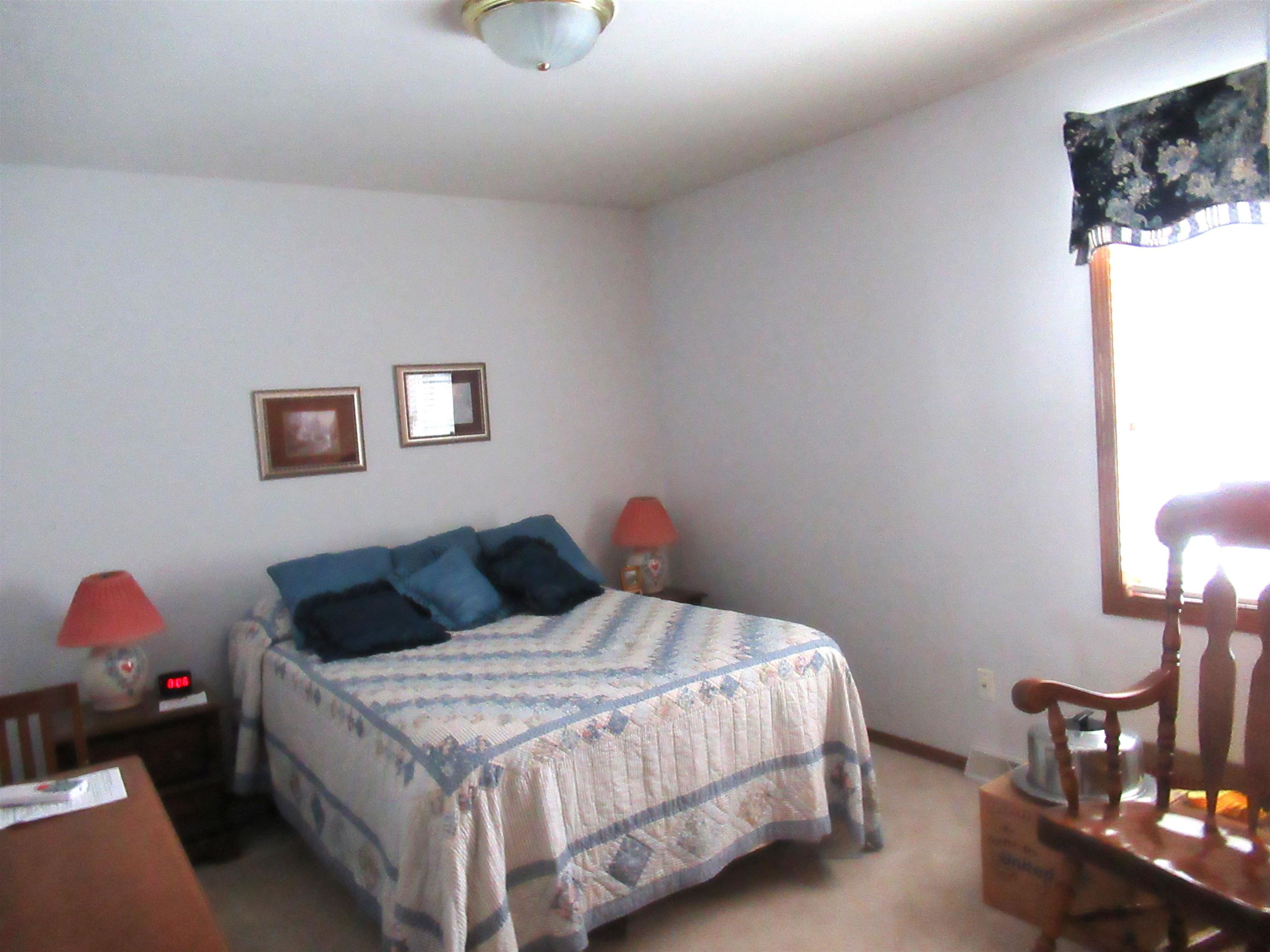 3169 Emory Road Green Bay, WI 54311 - Photo 14 of 30