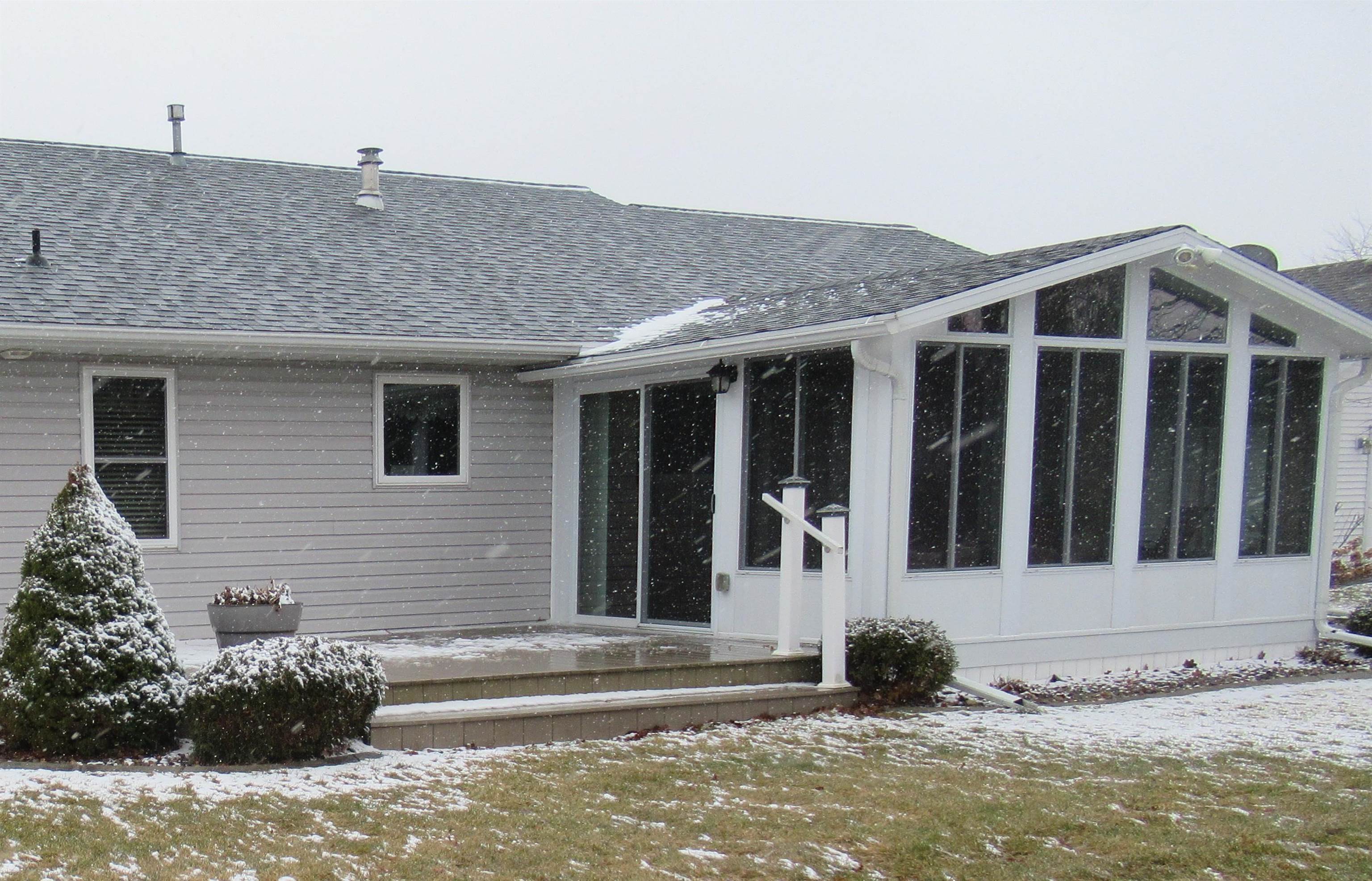 3169 Emory Road Green Bay, WI 54311 - Photo 9 of 30