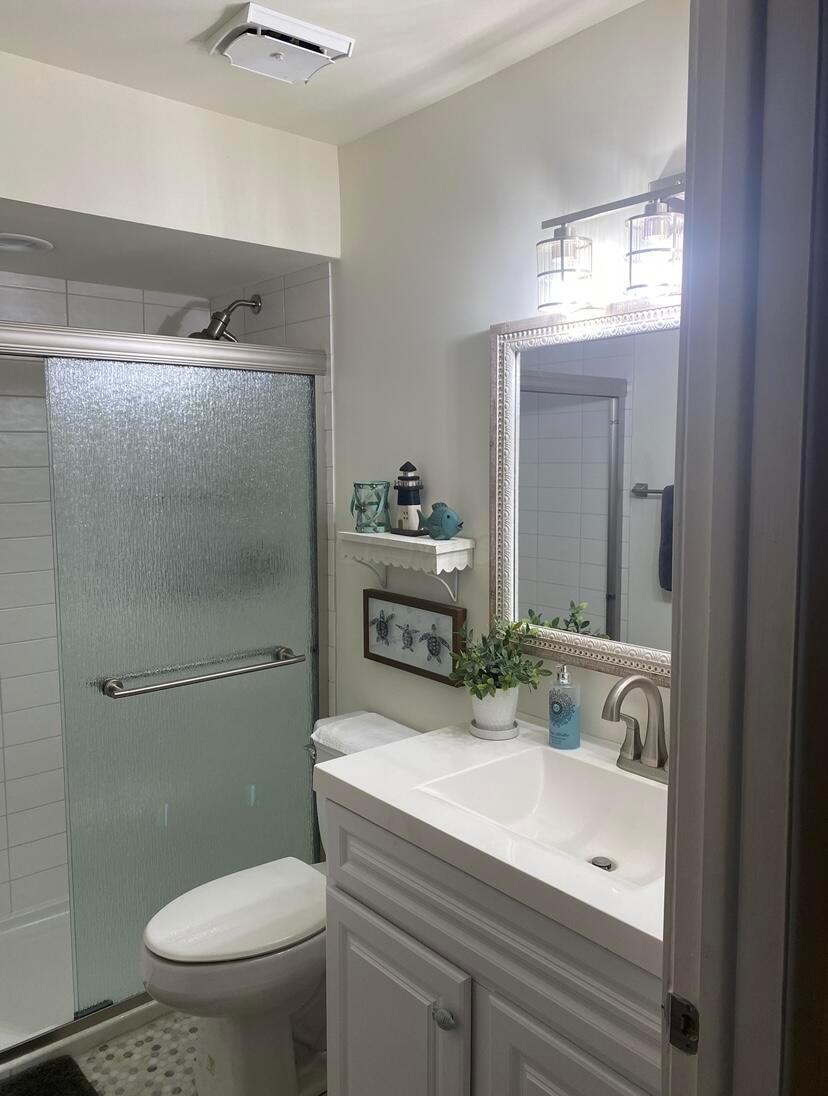 216 Warren Avenue, Unit 7 Russells Point, OH 43348 - Photo 14 of 28 FullSizeRender (5)
