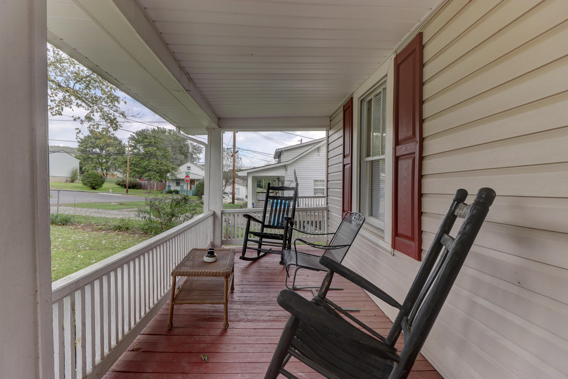 3408 Troxell Road Southeast Roanoke, VA 24014 - Photo 2 of 21 IMG_1660_1_2_3_4