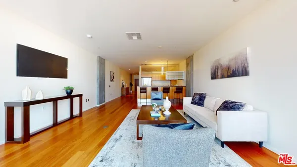 $538,888 | 1155 South Grand Avenue, Unit 516, Los Angeles, CA 90015