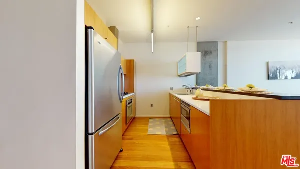 $538,888 | 1155 South Grand Avenue, Unit 516, Los Angeles, CA 90015