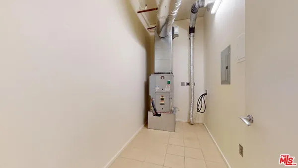 $538,888 | 1155 South Grand Avenue, Unit 516, Los Angeles, CA 90015