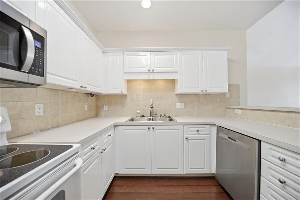 111 Stonegate Lane Canton, GA 30114 - Photo 12 of 30