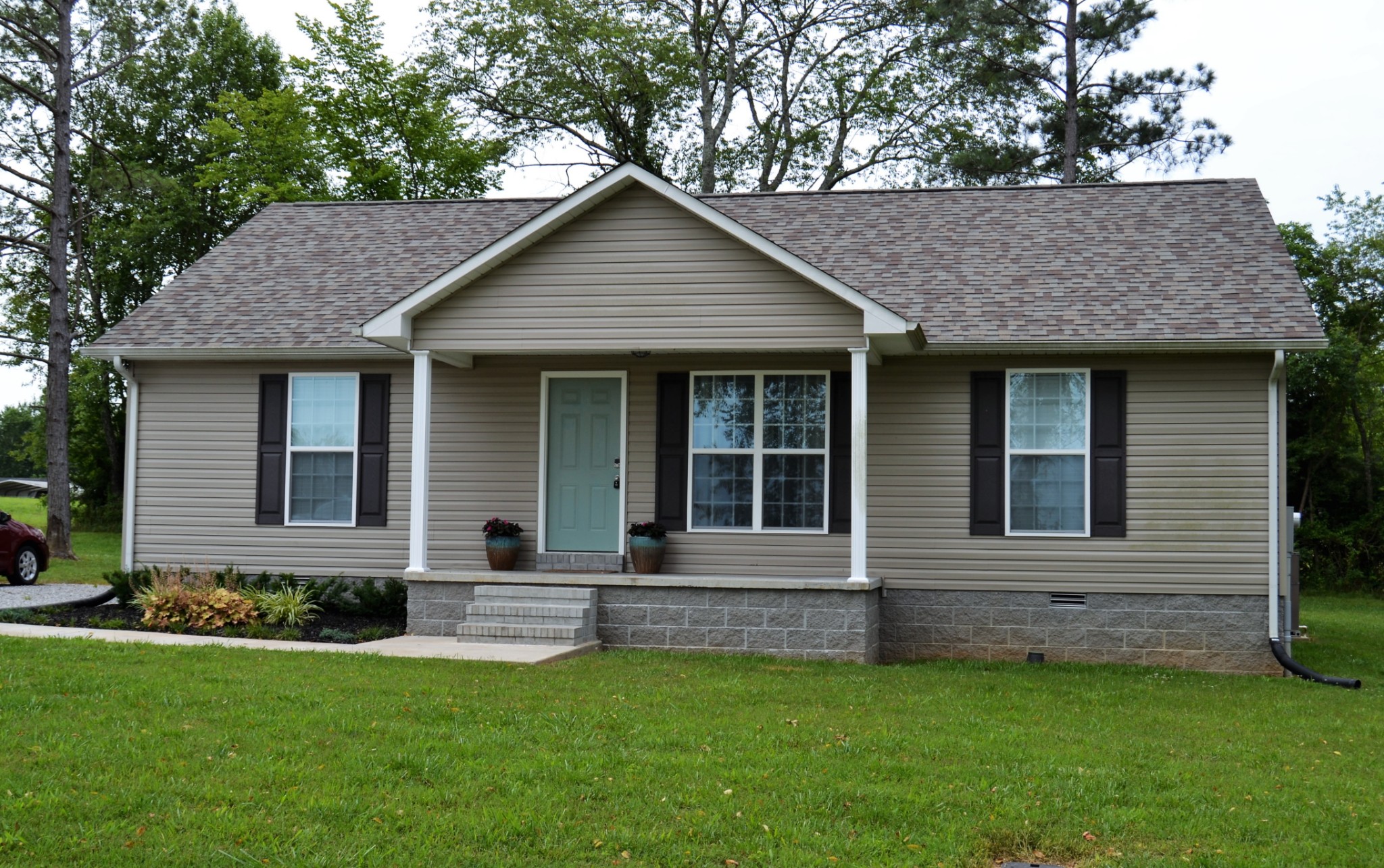 4017 Clanton Road Lawrenceburg, TN 38464 - Photo 1 of 25 Gallery Image 1