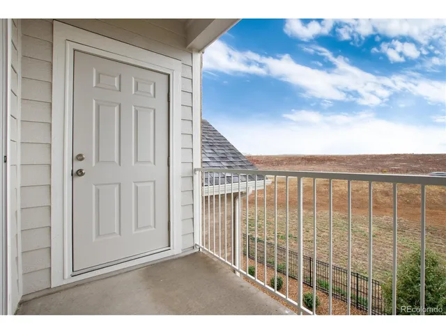 $374,900 | 15700 East Jamison Drive, Unit 305, Englewood, CO 80112