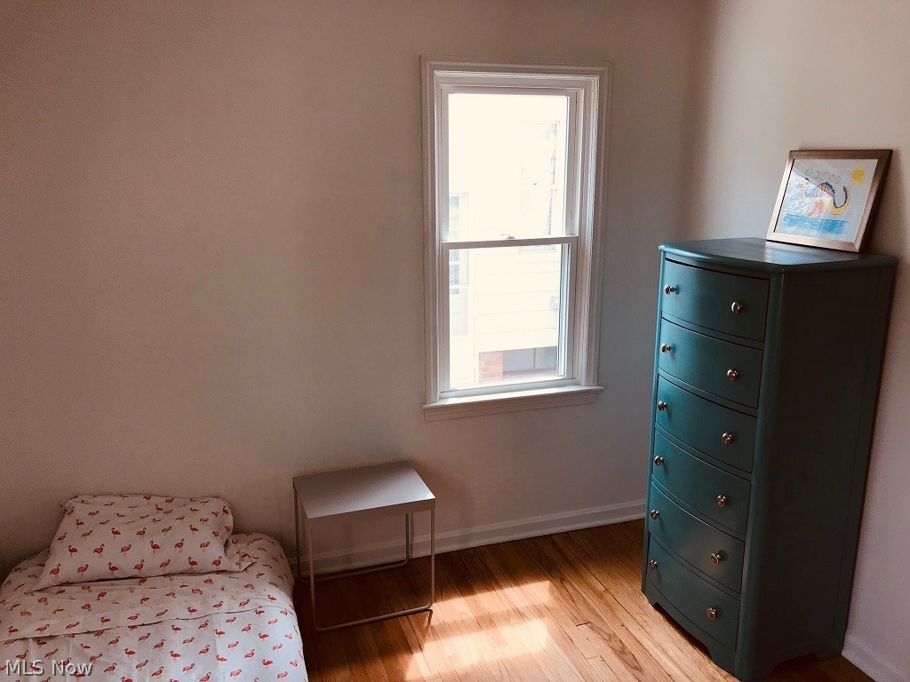 1437 Sunset Road Cleveland, OH 44124 - Photo 13 of 35