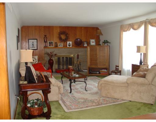 110 View Street Indiana, PA 15701 - Photo 3 of 5 Living Room.