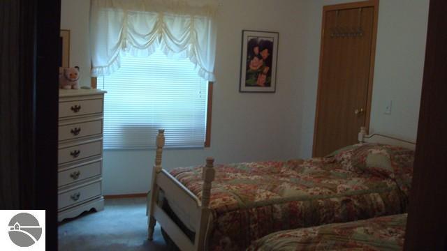 2376 North Reynolds Road Interlochen, MI 49643 - Photo 6 of 22 1736677-5.JPG