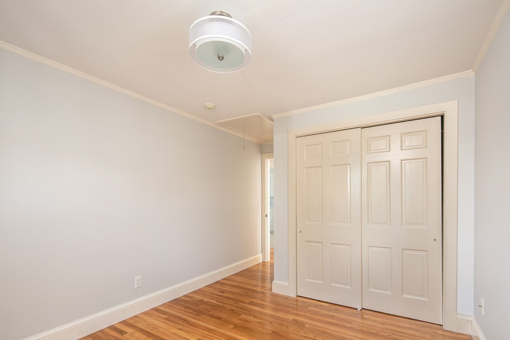 369 Wareham Road, Unit 3 Marion, MA 02738 - Photo 17 of 25 Gallery Image 17