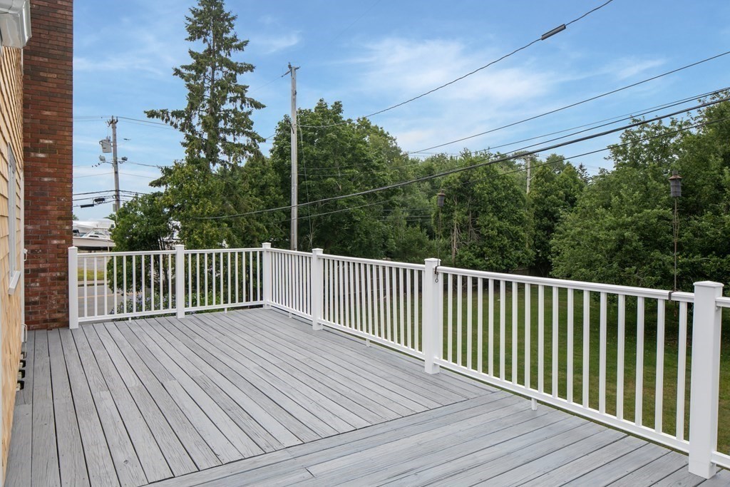 369 Wareham Road, Unit 3 Marion, MA 02738 - Photo 21 of 25 Gallery Image 21