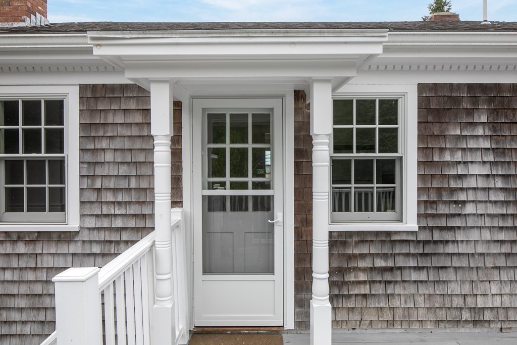 369 Wareham Road, Unit 3 Marion, MA 02738 - Photo 9 of 25 Gallery Image 9