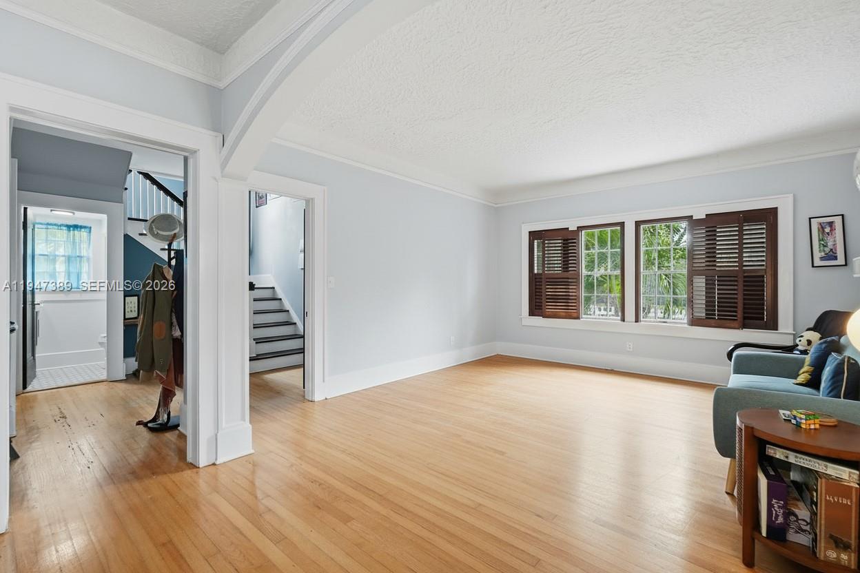 2533 Southwest 5th Street Miami, FL 33135 - Photo 12 of 33