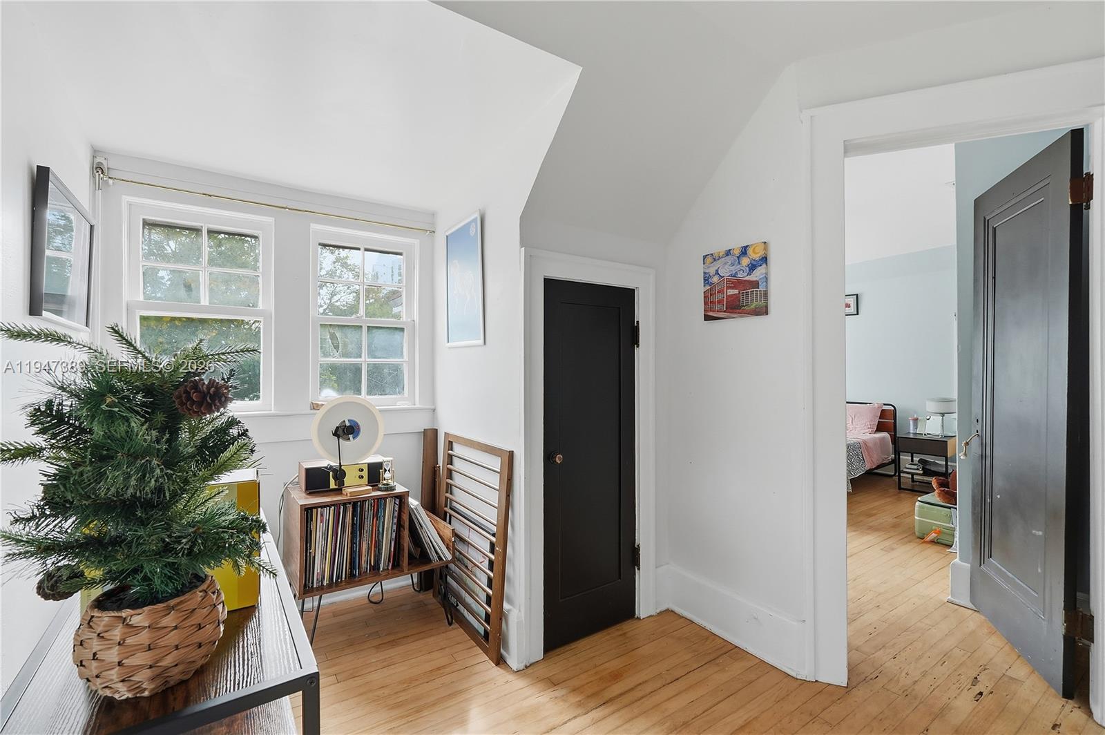 2533 Southwest 5th Street Miami, FL 33135 - Photo 21 of 33