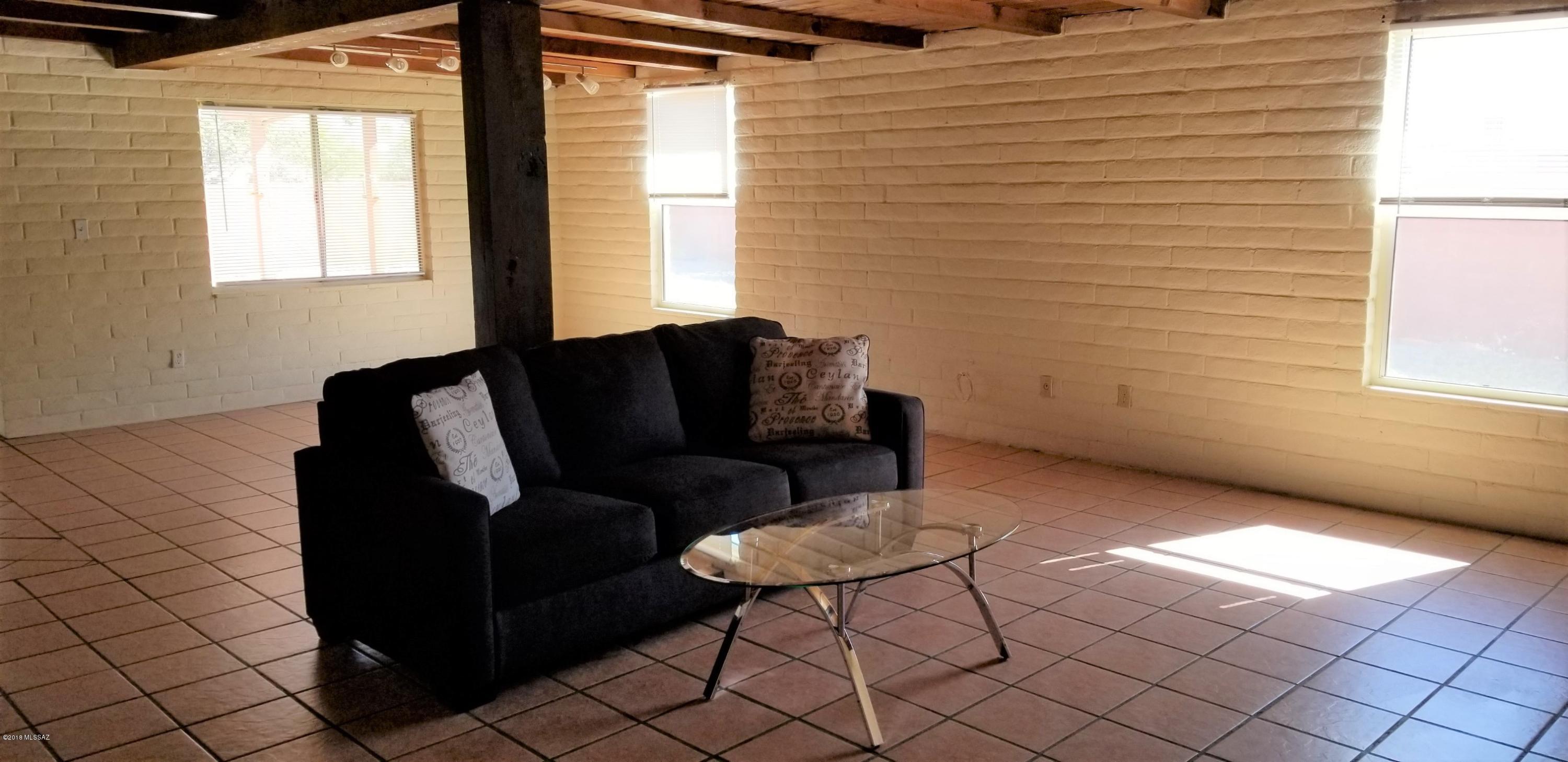 7491 East Stella Road Tucson, AZ 85730 - Photo 10 of 14