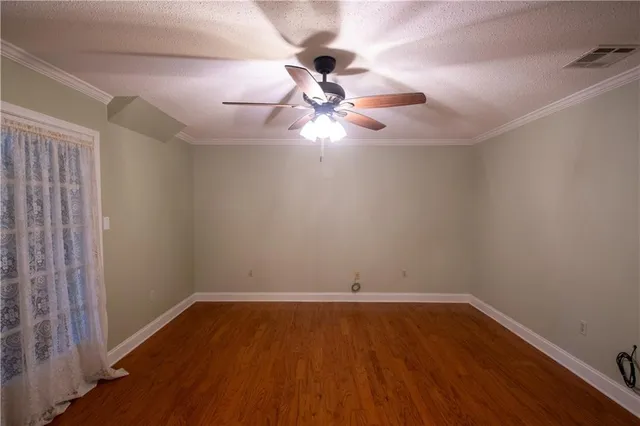 $389,899 | 75 East Pinewood Drive, Slidell, LA 70458