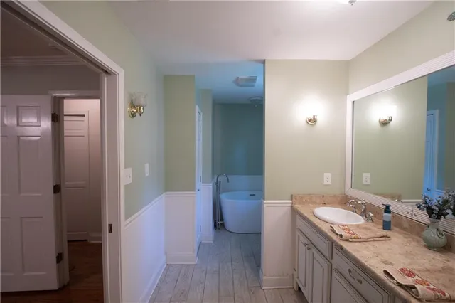 $389,899 | 75 East Pinewood Drive, Slidell, LA 70458