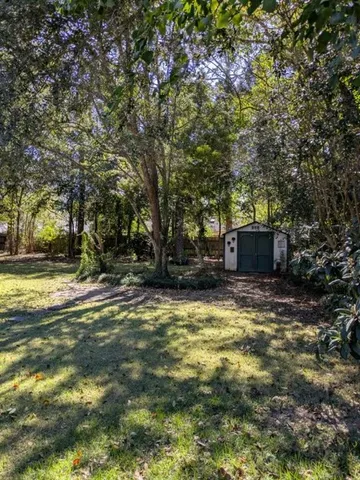 $389,899 | 75 East Pinewood Drive, Slidell, LA 70458