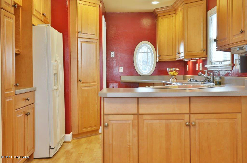 613 Upland Road Louisville, KY 40206 - Photo 10 of 40 Kitchen