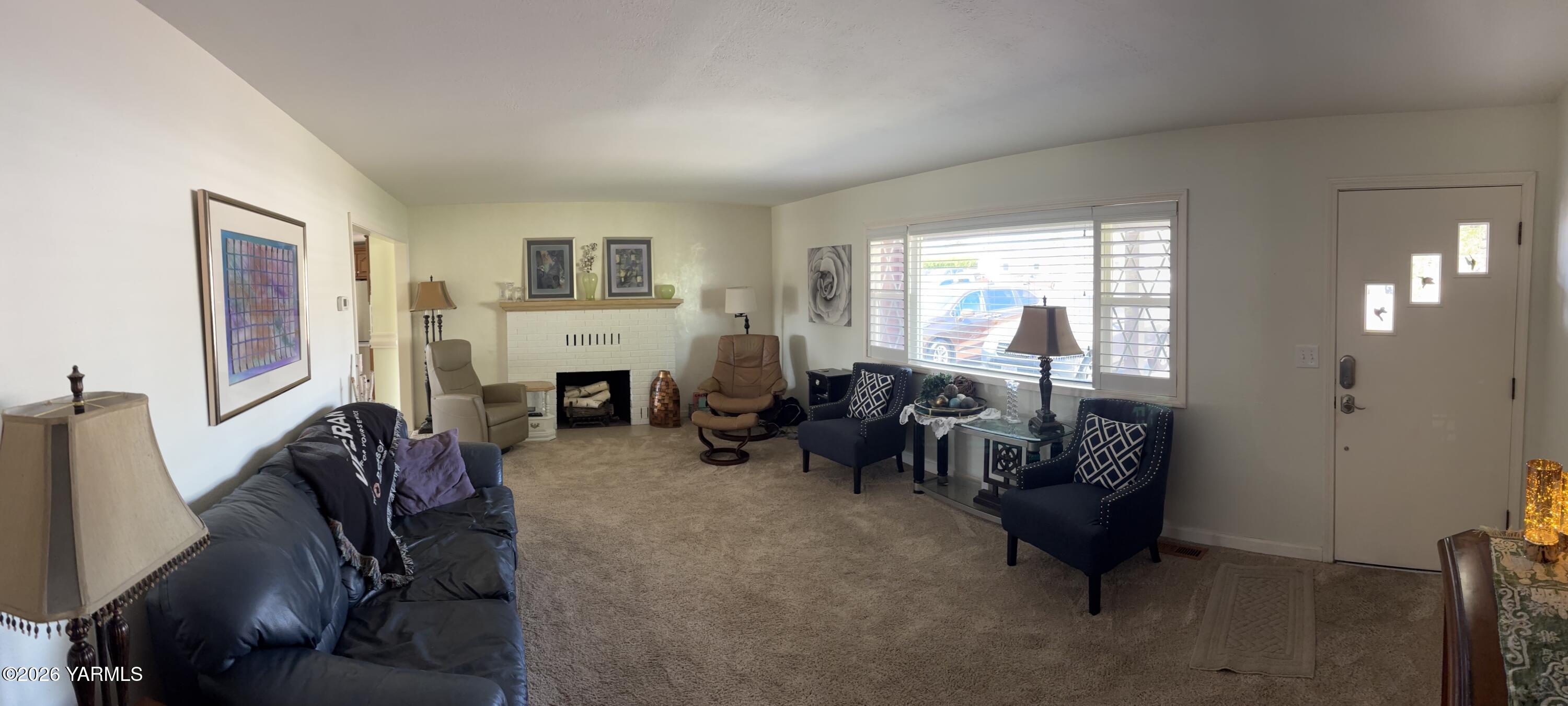 1106 King Street Grandview, WA 98930 - Photo 6 of 15 IMG_4115