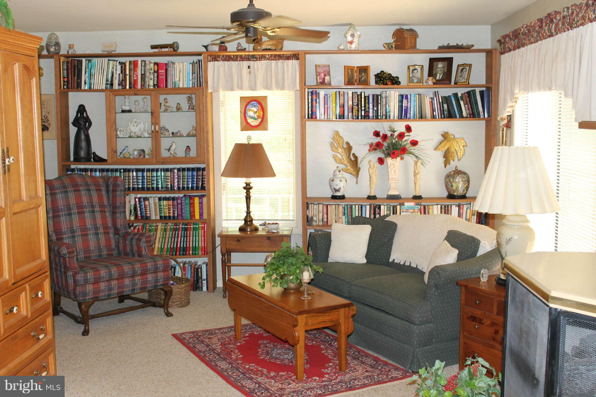 3803 Hunting Ridge Road Winchester, VA 22603 - Photo 14 of 30 Built in Bookshelves