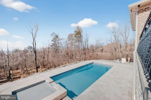 $1,695,000 | 4803 Smokey Court, Frederick, MD 21702