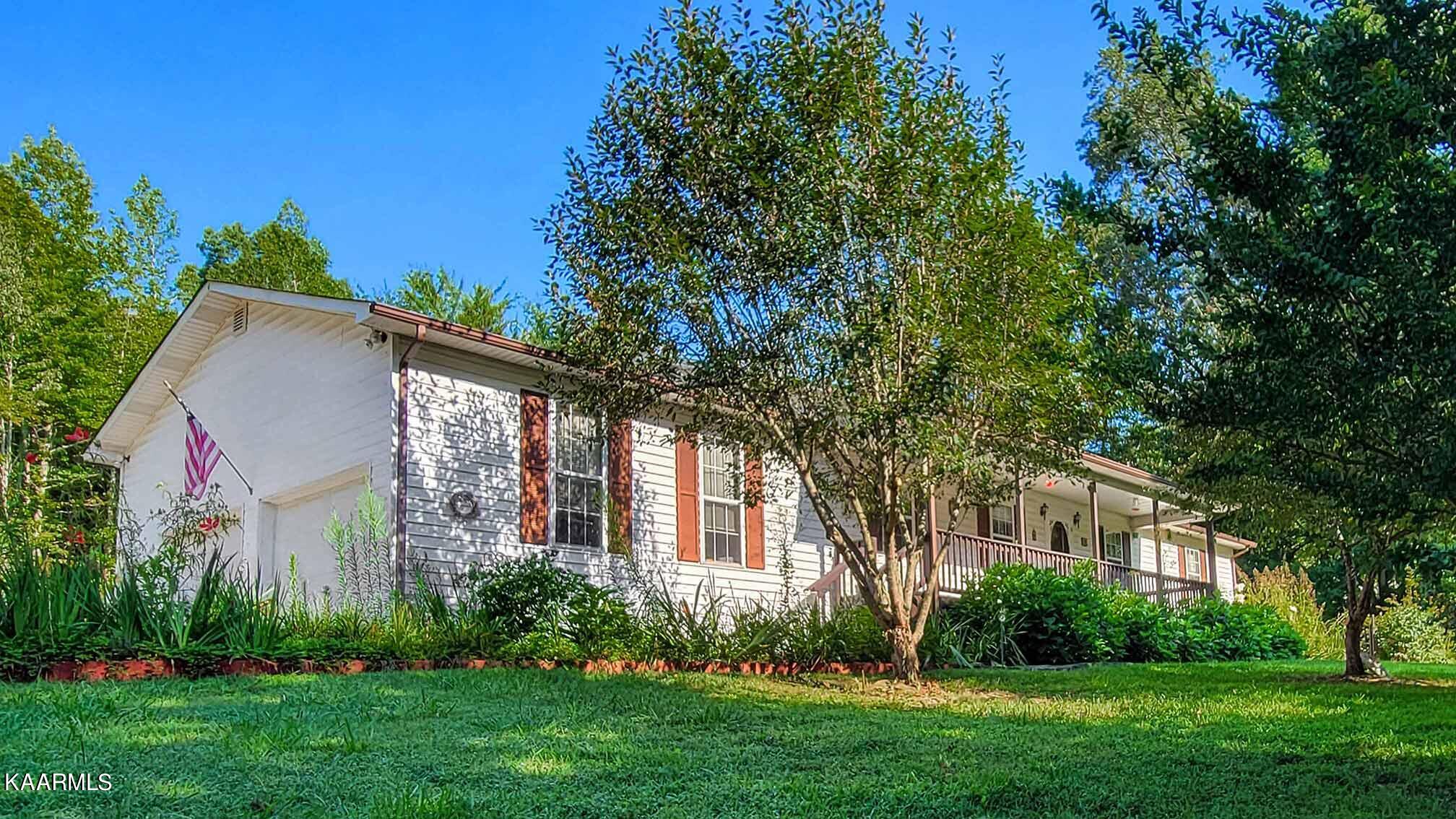 245 Sunrise Lane Decatur, TN 37322 - Photo 6 of 46 245-SUNRISE_Out-4