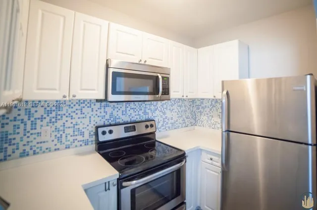$1,625 | 53 Northeast 49th Street, Unit 2, Miami, FL 33137