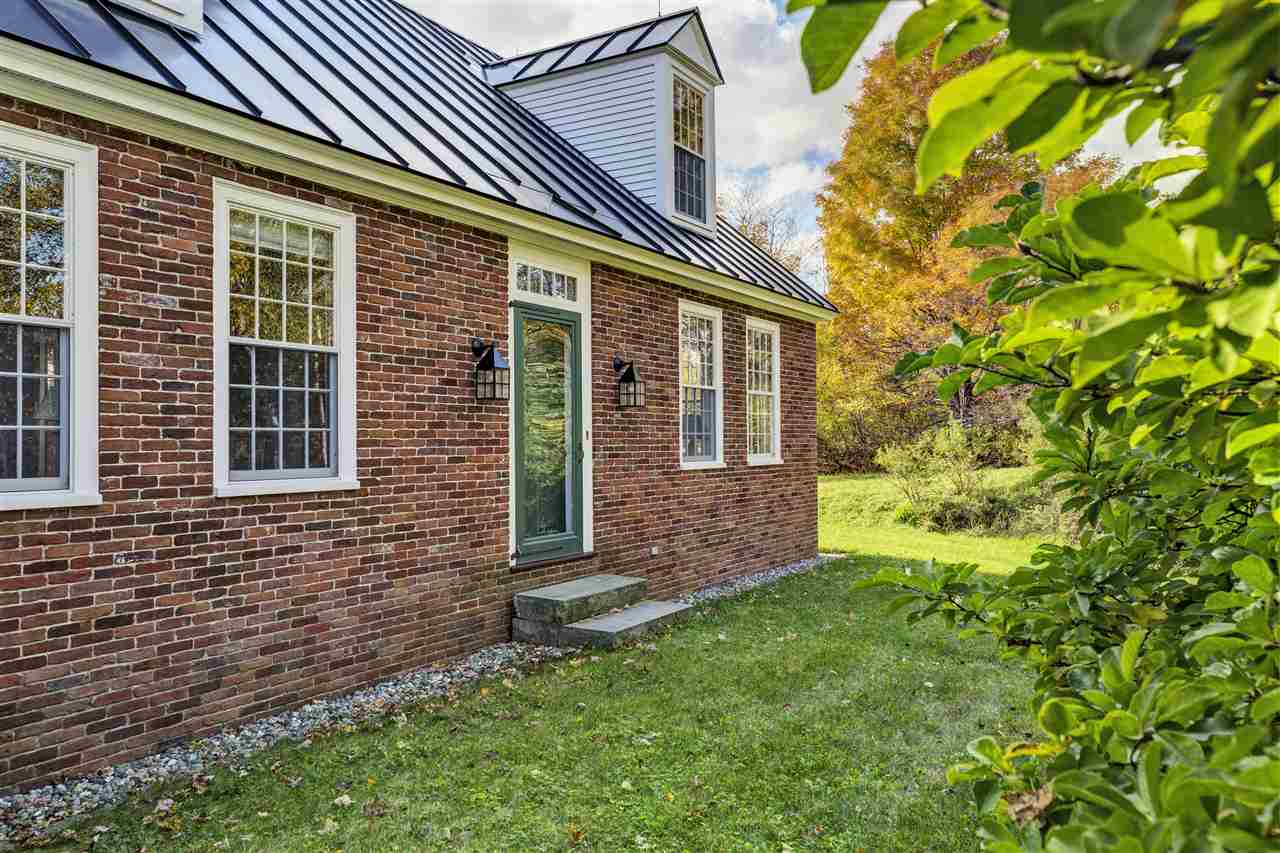 224 Muir Road Sharon, VT 05065 - Photo 8 of 39