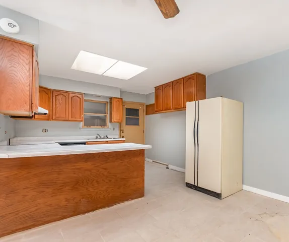 $2,295 | 10448 West Cermak Road, Unit 1F, Westchester, IL 60154