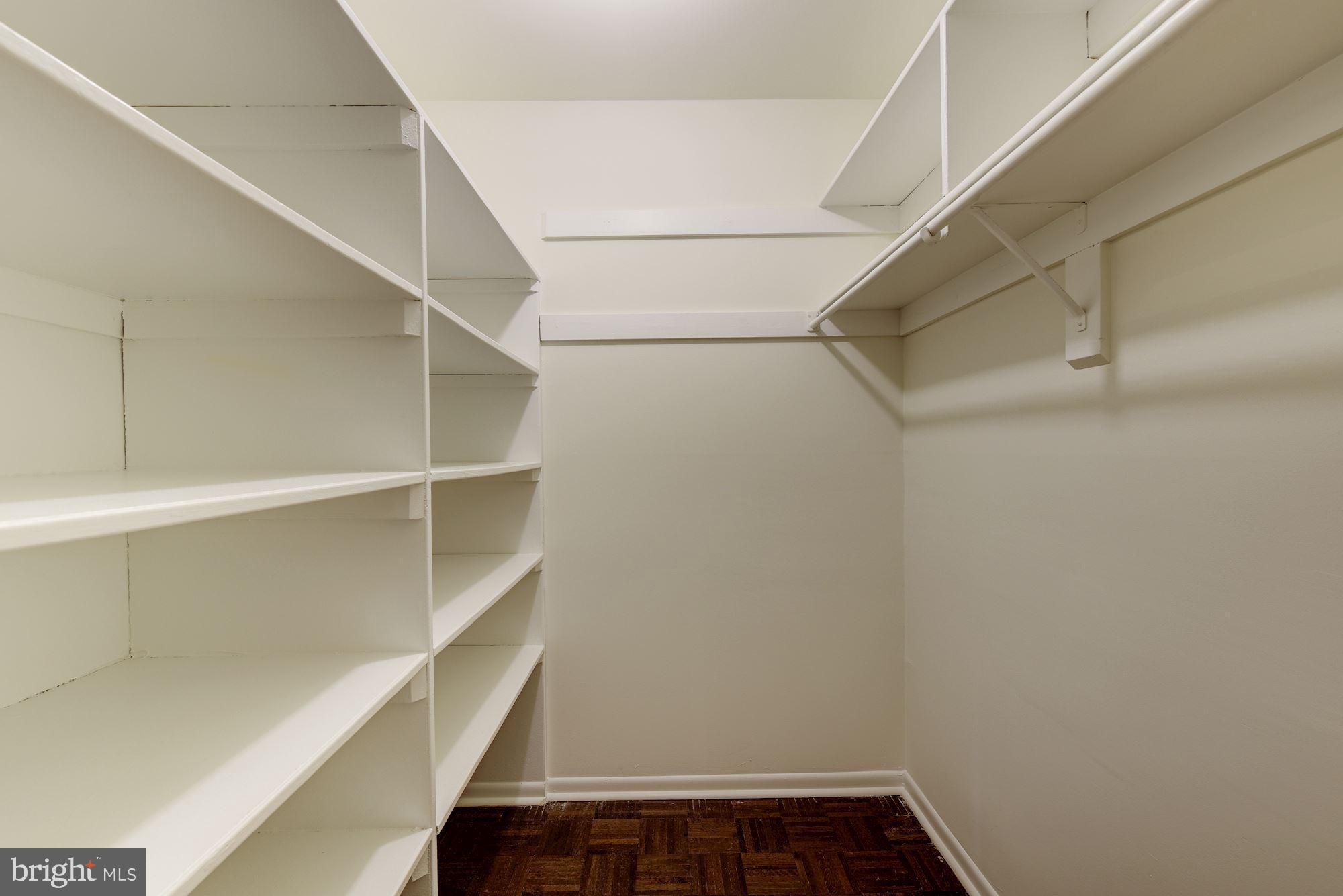 4924 Sentinel Drive, Unit 2401 Bethesda, MD 20816 - Photo 18 of 35