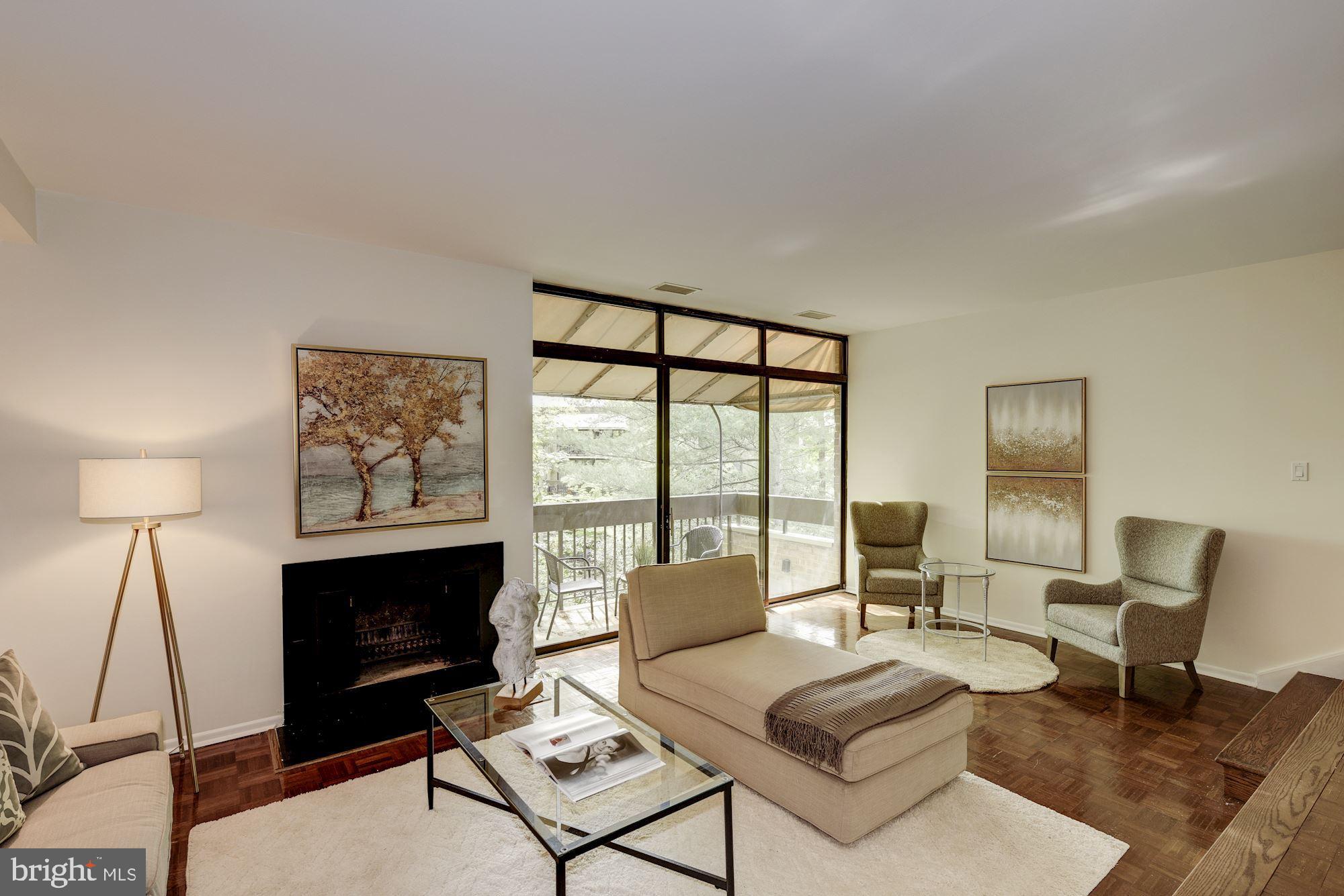 4924 Sentinel Drive, Unit 2401 Bethesda, MD 20816 - Photo 3 of 35 Living Room