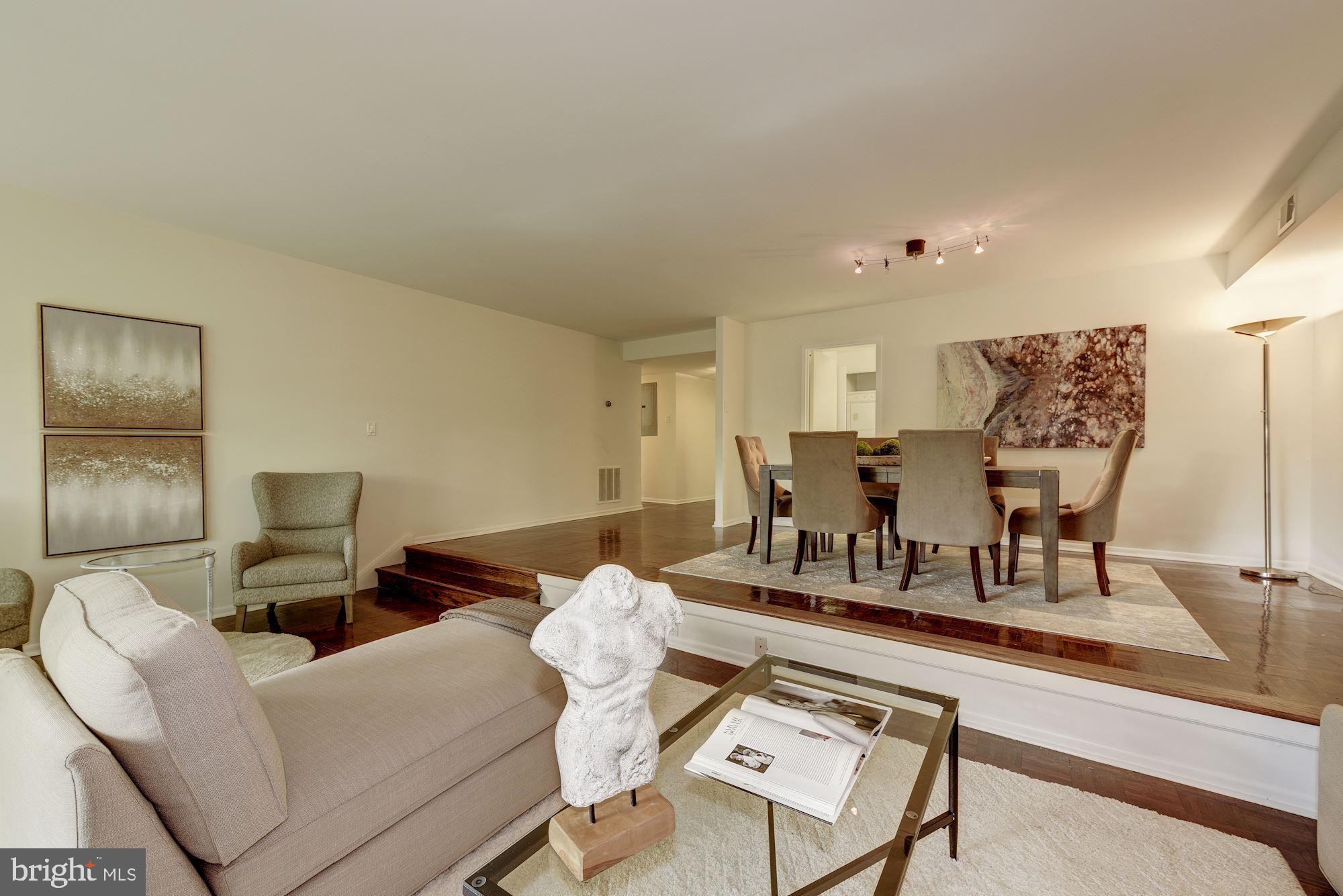 4924 Sentinel Drive, Unit 2401 Bethesda, MD 20816 - Photo 5 of 35 Dining room