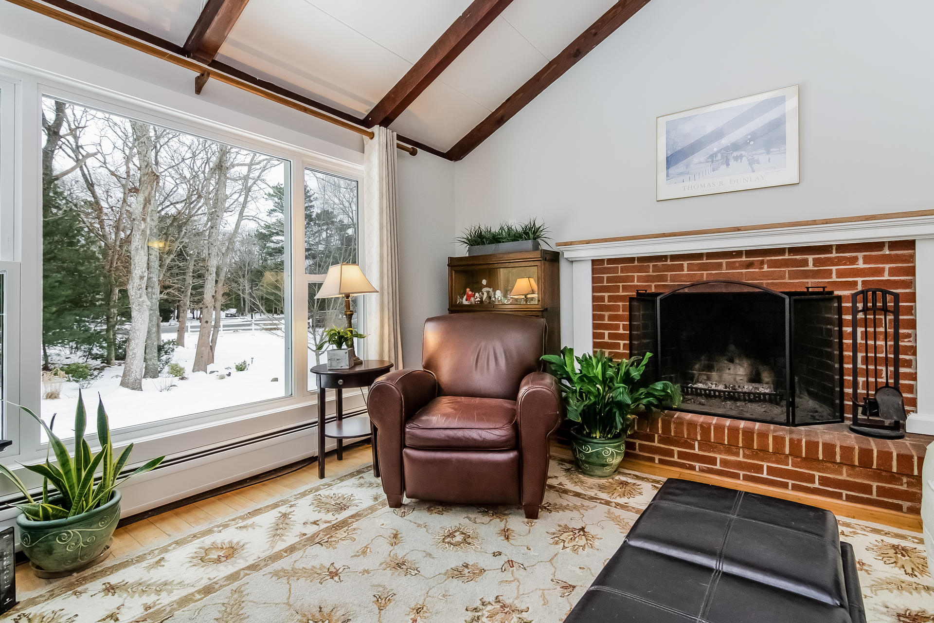 35 Newtown Road Sandwich, MA 02563 - Photo 7 of 33 007-photo-living-room-6785593