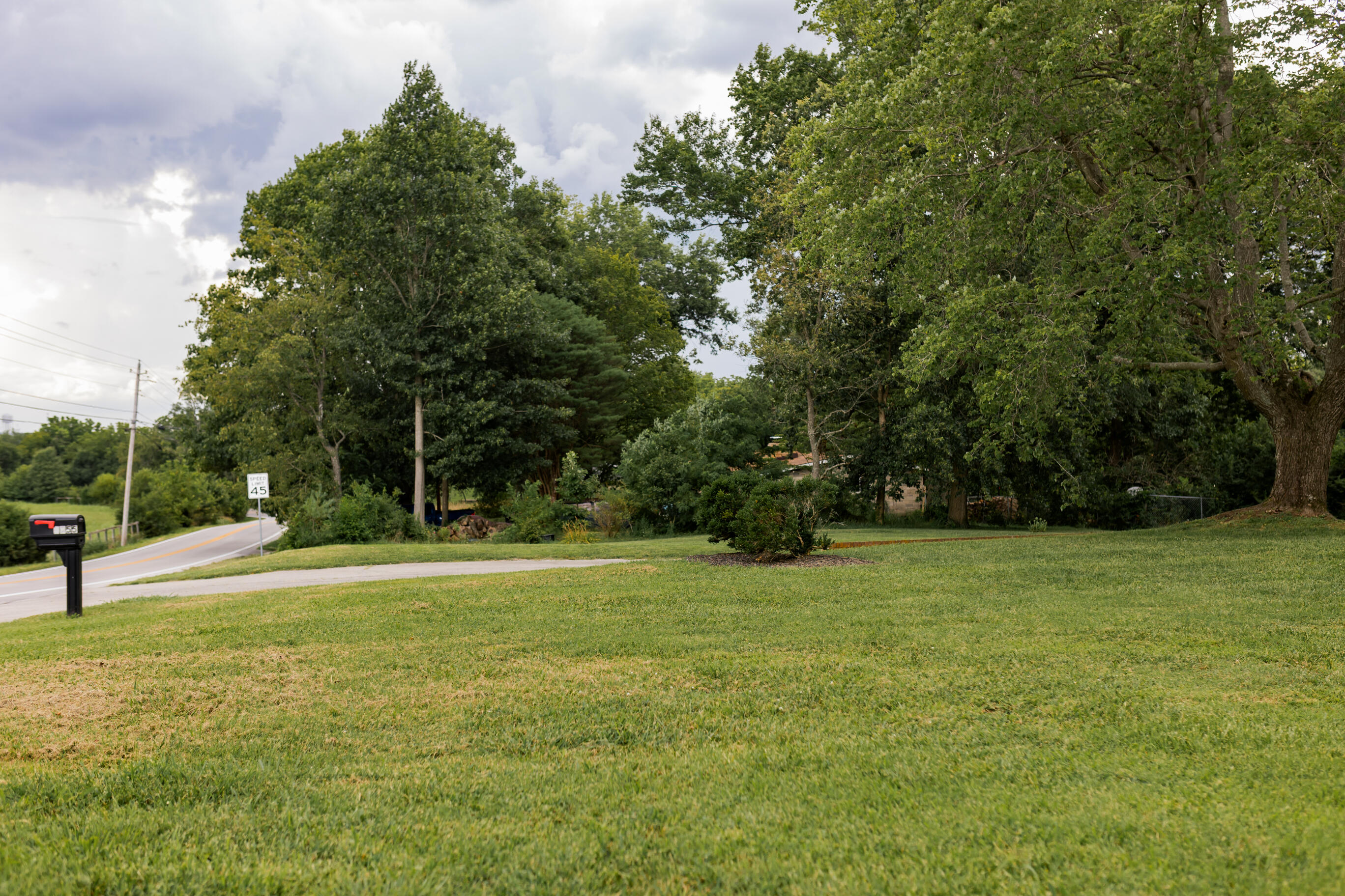 1055 Duncan Road Frankfort, KY 40601 - Photo 19 of 61 FO7A4871