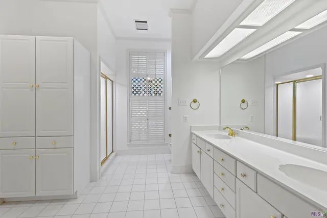 $599,000 | 61 Jamestowne Court, Unit 61, Baton Rouge, LA 70809