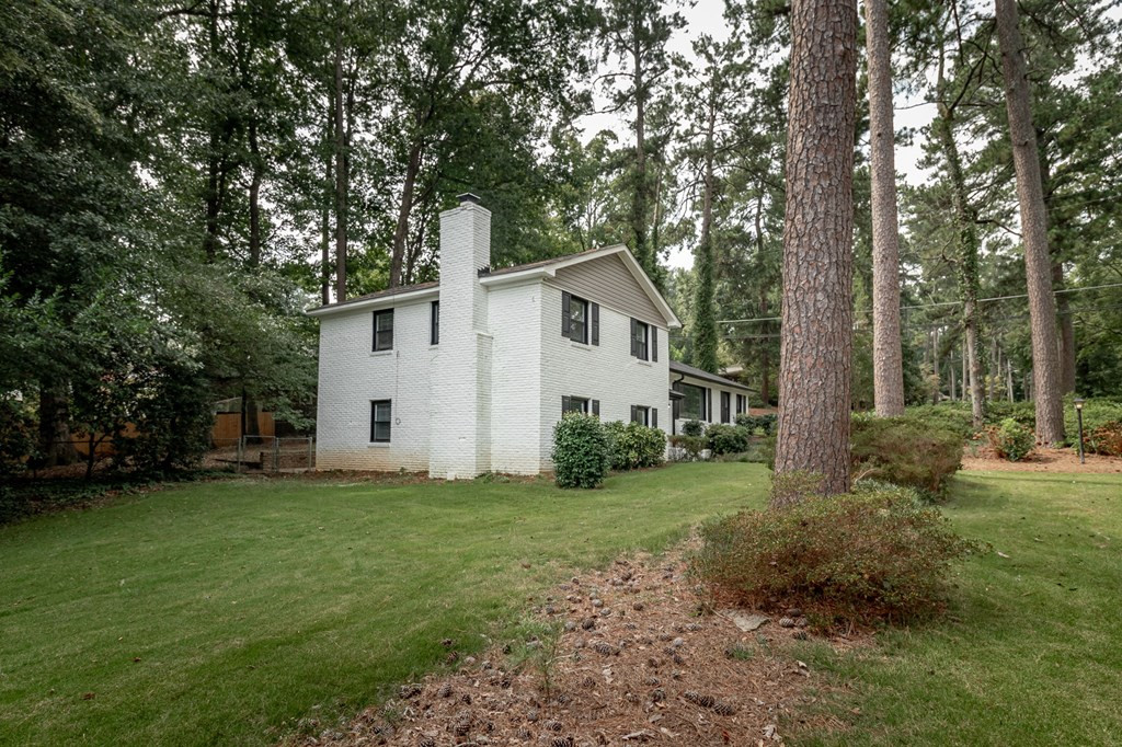 3016 Sussex Road Augusta, GA 30909 - Photo 4 of 47