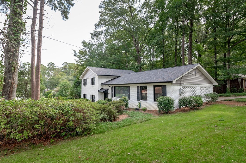 3016 Sussex Road Augusta, GA 30909 - Photo 5 of 47