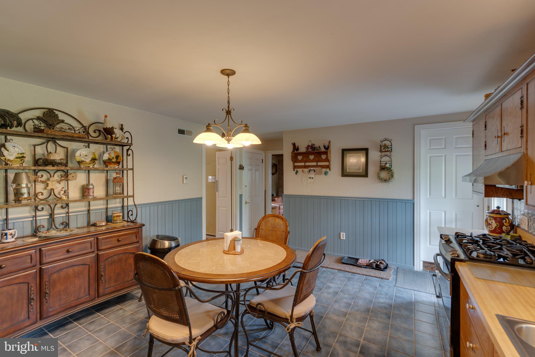 4050 Baptist Road Taneytown, MD 21787 - Photo 14 of 60