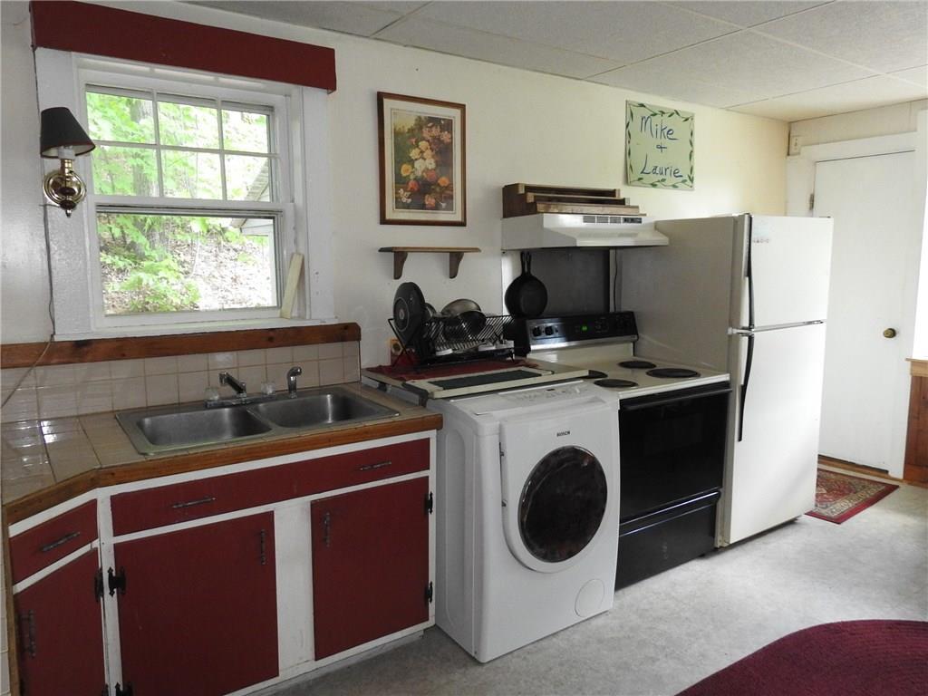 119 River Road Canton, ME 04221 - Photo 6 of 35 Smaller room beside the bathroom...