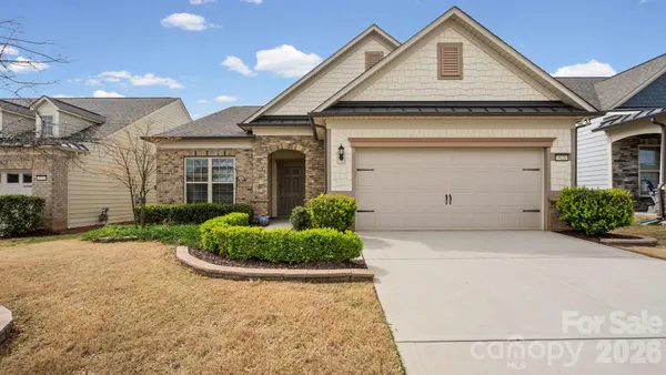 $689,000 | 3020 Bartlett Street, Fort Mill, SC 29715