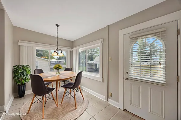 $214,000 | 515 Liberty Avenue, West College Corner, IN 47003