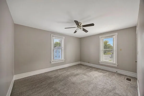 $214,000 | 515 Liberty Avenue, West College Corner, IN 47003