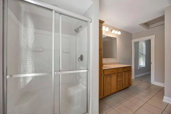 $214,000 | 515 Liberty Avenue, West College Corner, IN 47003