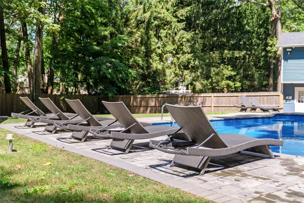 $9,200 | 9 East Stemmer Lane, Suffern, NY 10901