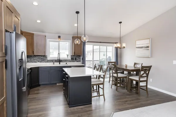 $319,500 | 1132 46th Avenue South, Moorhead, MN 56560