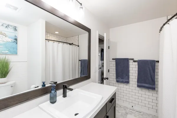 $319,500 | 1132 46th Avenue South, Moorhead, MN 56560