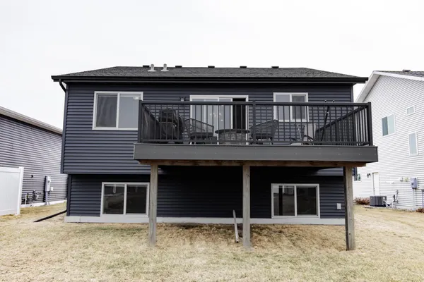 $319,500 | 1132 46th Avenue South, Moorhead, MN 56560